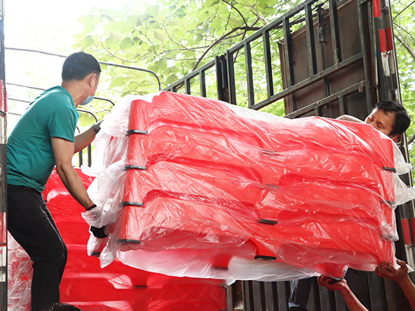 產(chǎn)品裝車(chē)